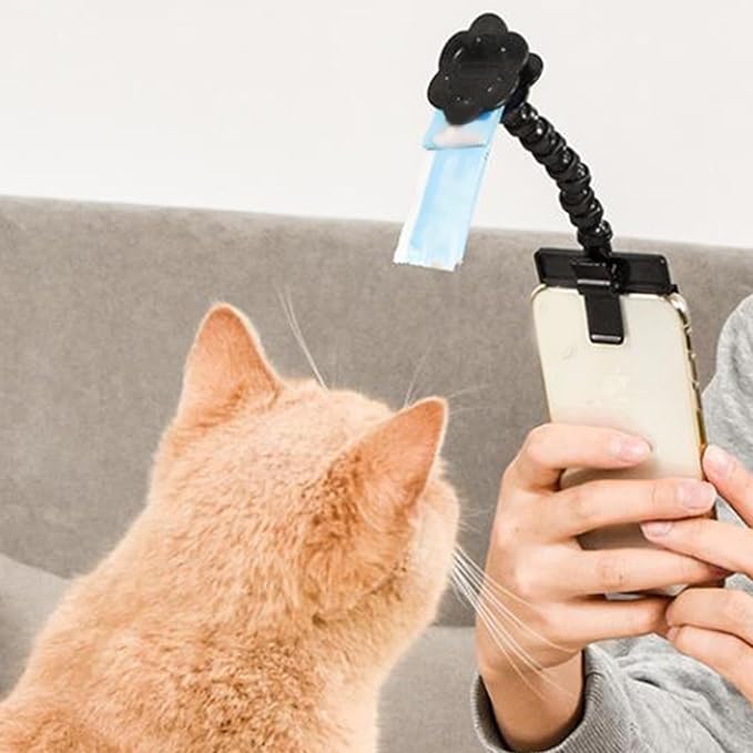 Dog Selfie Treat Clip, Rotatable Pet Selfie Stick Attachment, Stable Firm Plastic Clip for Smartphones - Adjustable Angle, Easy Installation, Ideal for Capturing Pets