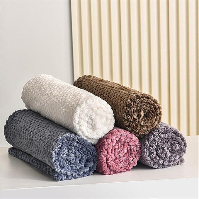 Pet Blanket Warm Soft Dog Blankets Washable Cat Throw Blankets Sofa Bed Couch Furniture Protector Cover for Small Medium Large Dogs Cats, Khaki, 39" x 47"