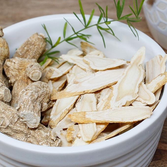 American Ginseng Slices from Wisconsin (Sliced Ginseng Root Wisconsin Grown!Most People Use It to Make Ginseng Tea! Good for Health! (American Ginseng Slices (Long Strip), 1 Box of 4 Ounces)
