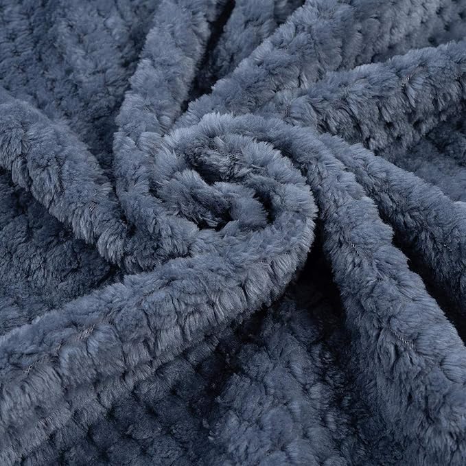 Pet Blanket Warm Soft Dog Blankets Washable Cat Throw Blankets Sofa Bed Couch Furniture Protector Cover for Small Medium Large Dogs Cats, Blue, 24" x 31"