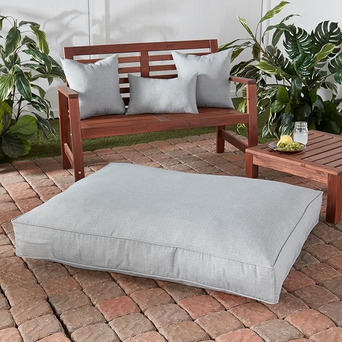 Charlie Rectangle Indoor/Outdoor Pillow Style Dog Bed, Heather, Large (36" x 48")